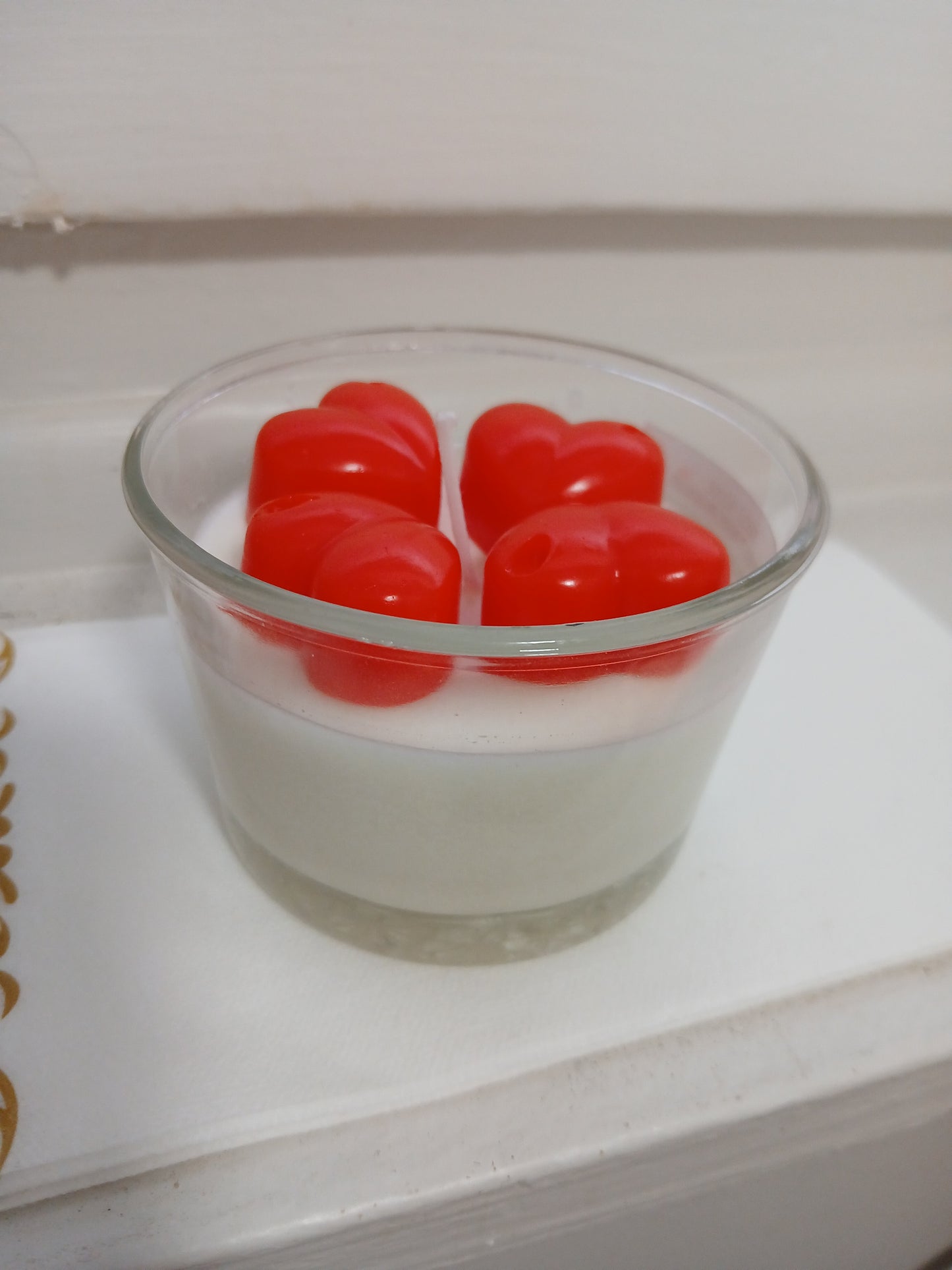 Jelly heart candle